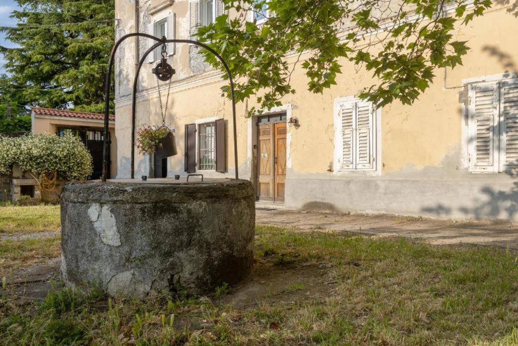 Vistasanlu Apartment Триест Екстериор снимка
